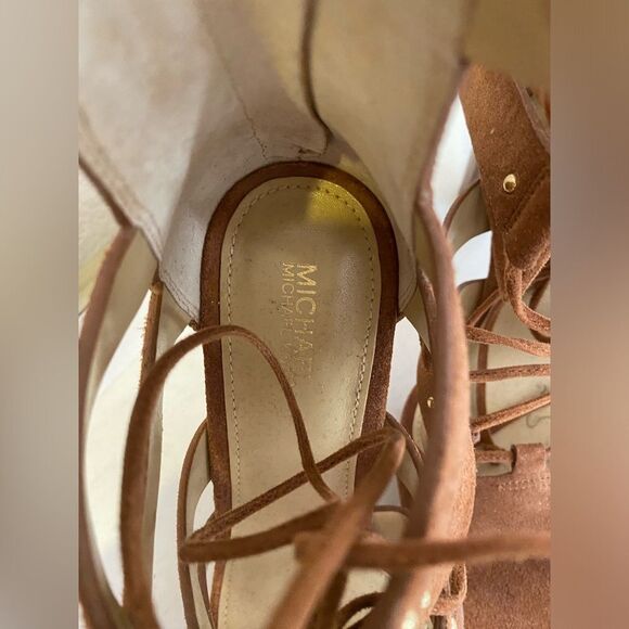 Michael Kors suede heels - Picture 4 of 5